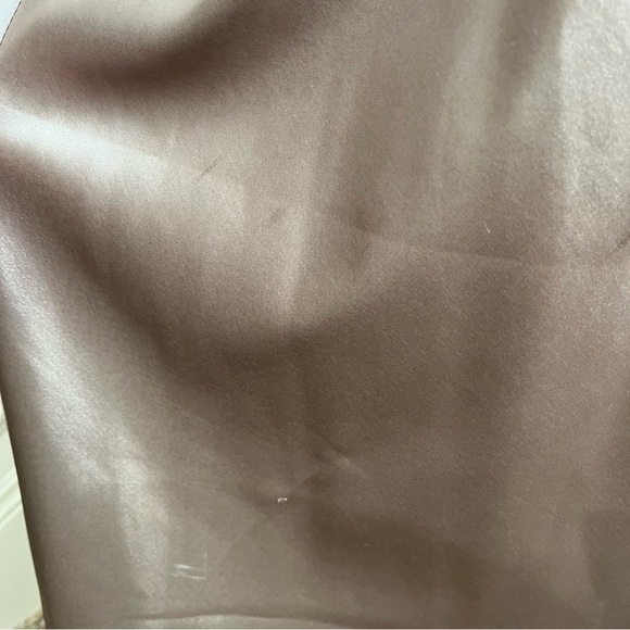 OC by OC Satin Sleeveless V-Neck Floor Length Gown Champagne Sz 12 - Picture 8 of 16